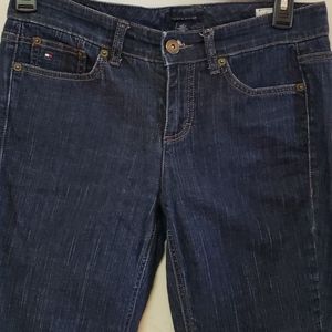 🎉HP🎉 Tommy Hilfiger bootcut jeans, size 4